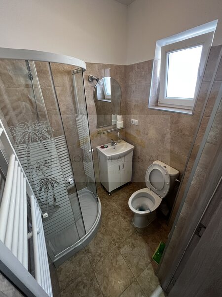 Prelungirea Ghencea, casa premium cu 4 camere de inchiriat.