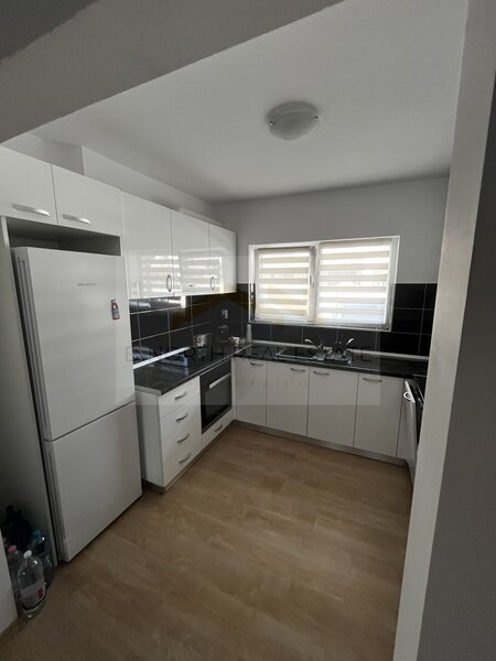 Prelungirea Ghencea, casa premium cu 4 camere de inchiriat.